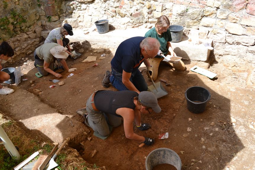 Burg Rötteln, Event, Ausgrabung mit Freiwilligen