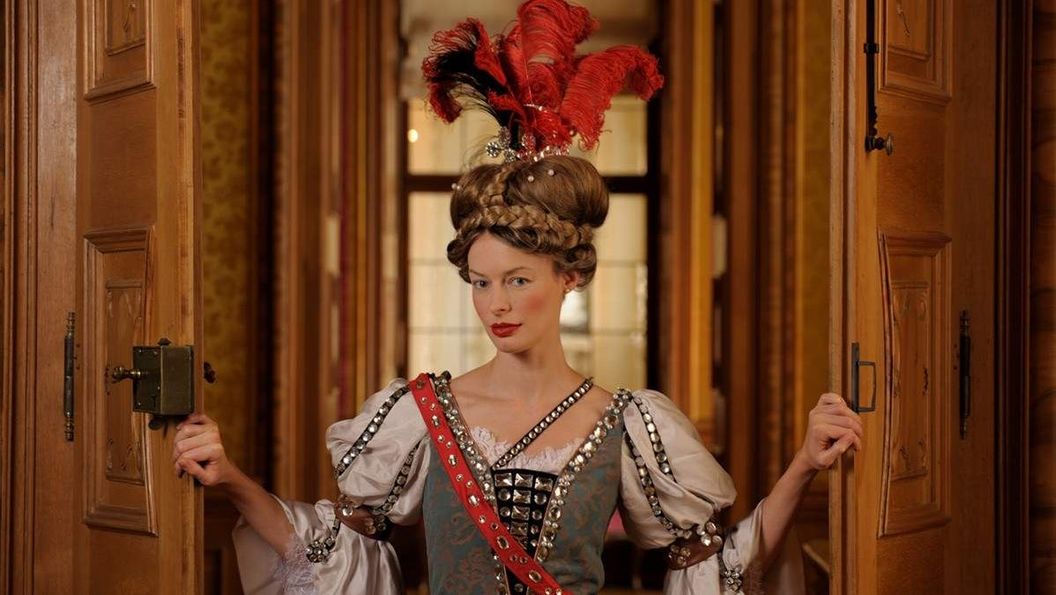  Schloss Favorite Rastatt, Schlossführerin